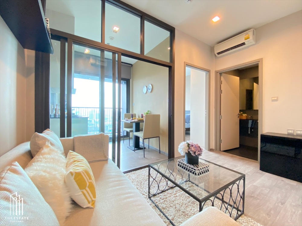 For SaleCondoLadprao, Central Ladprao : Condo for SALE with Tenants *Whizdom Avenue Ratchada-Ladprao, high floor room 20+, south, good location, new room, sale with tenant @5,490,000 Baht