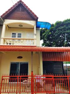 For RentTownhouseChiang Mai : Townhome for rent near by 5 min to CentralFestival , No.1H353
