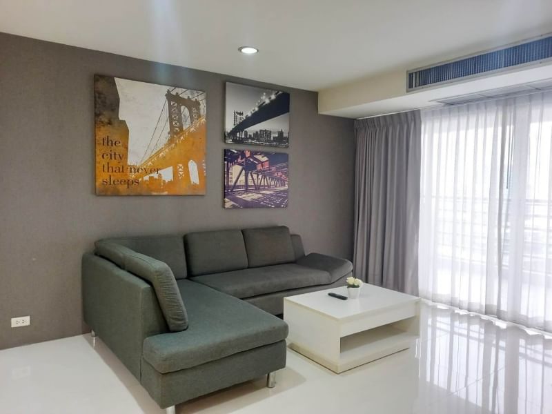 ให้เช่าคอนโดสุขุมวิท อโศก ทองหล่อ : Room for rent : Waterford Diamond Tower Type: 3Beds / 2Baths
