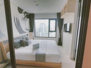 For RentCondoWitthayu, Chidlom, Langsuan, Ploenchit : ( E2-0080515 ) Life one Wireless for rent, contact to inquire at ID Line : @214rbith (with @ too) Add me!