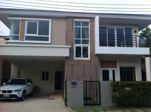 For SaleHouseKaset Nawamin,Ladplakao : House for sale near Mailarp BTS station. In-out from both Ramintra and Kaset-Nawamin roads, 2 storey detached house, 3 bedrooms, 4 bathrooms, newly renovated detached house, ready to move in.