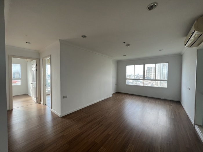 For SaleCondoPinklao, Charansanitwong : 📢📢 Cheap sale, Lumpini Suite Pinklao (2 Bed 63.85 sq m / 4.7 million), 12th floor, complete, near the mall, the main road 📞 087-4496994 First