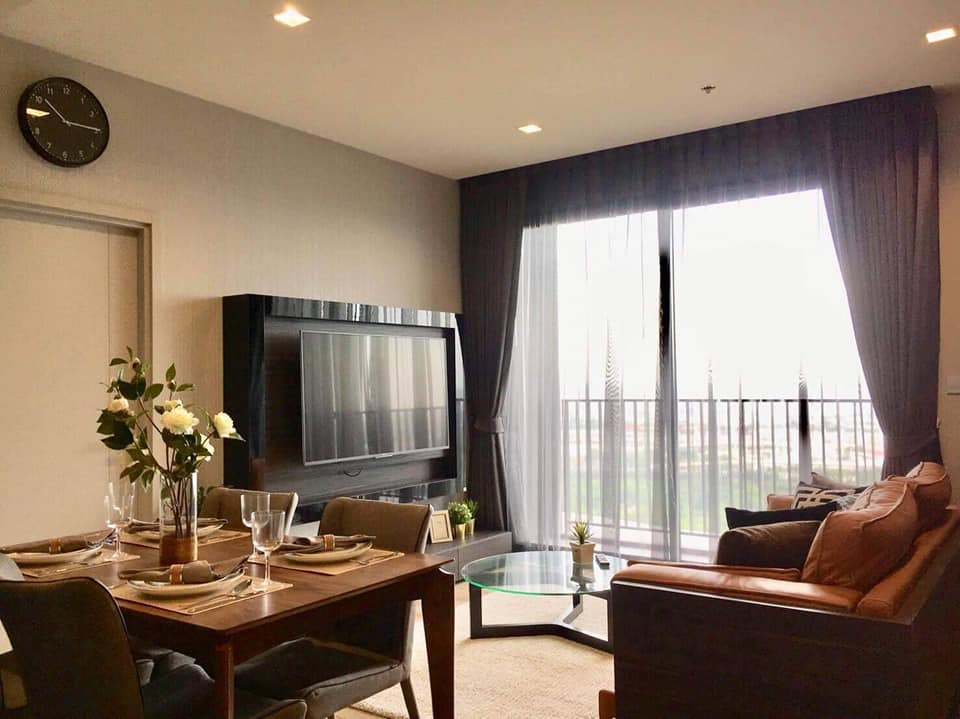 For RentCondoSapankwai,Jatujak : TL054_P THE LINE JATUJAK **Very beautiful room, fully furnished, you can just drag your luggage in** Beautiful view, not blocked, Chatuchak garden view Easy to travel near BTS
