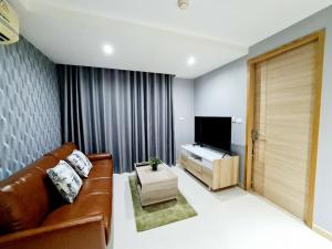 For RentCondoSukhumvit, Asoke, Thonglor : For rent condo near BTS Thonglor fully furnished, ready to move in