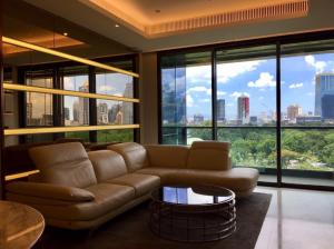 ให้เช่าคอนโดคลองเตย กล้วยน้ำไท : For rent Super Luxury Brandnew condo with stunning view (Lumpini park view)