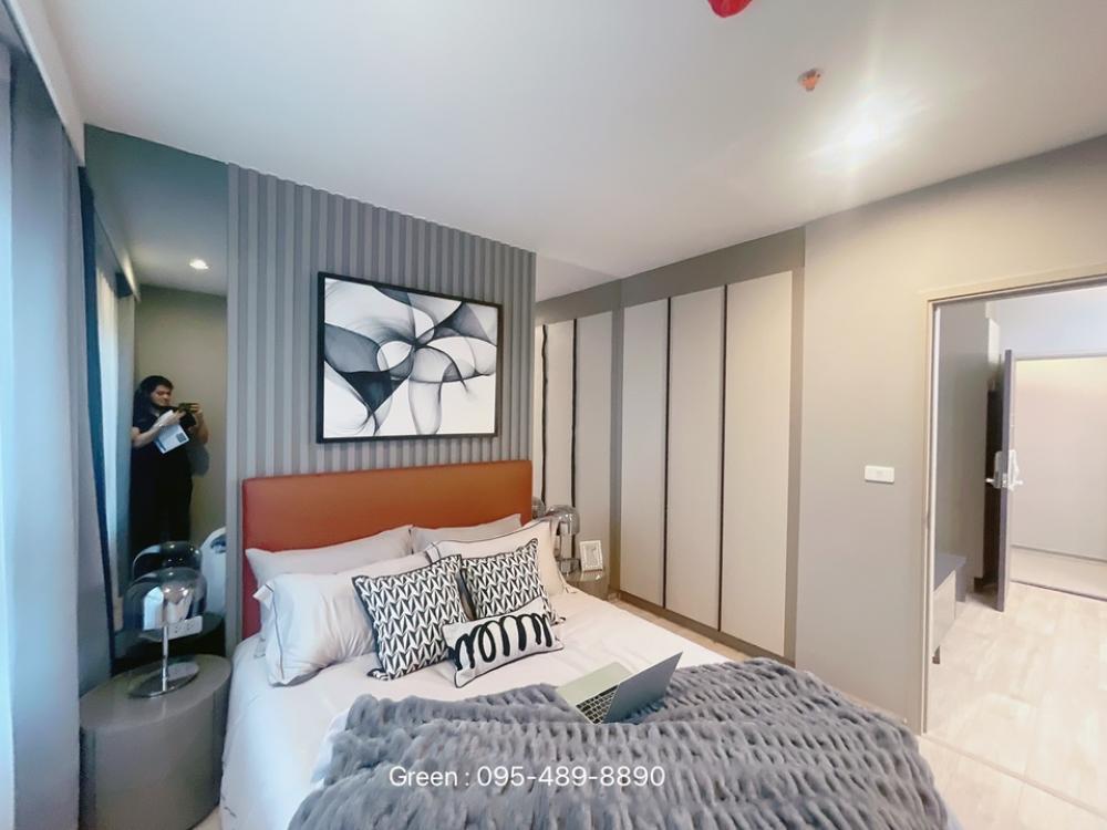 For SaleCondoRama9, Petchburi, RCA : Selling at a loss, cheap installment 9,900/month, free down payment 0 baht, new room from the project Borrow more with excess money