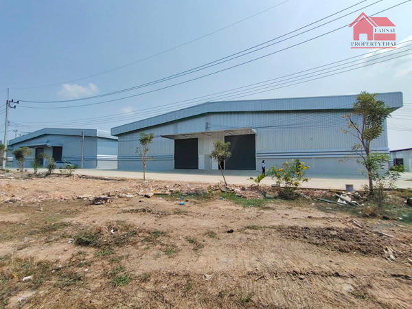 For RentFactoryNonthaburi, Bang Yai, Bangbuathong : For rent, build a new factory / warehouse, area 900 sq m, water holding capacity of 3 tons / sq m, Thong Saad Temple, Khlong Phra Udom Subdistrict Lat Lum Kaeo District, rental price 90,000 baht / month