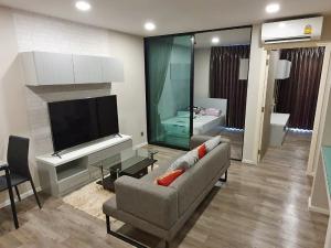 For RentCondoVipawadee, Don Mueang, Lak Si : Condo for rent, 2 bedrooms, Condo Modiz Interchange, 480 meters from Central Ramintra, near 2 BTS lines