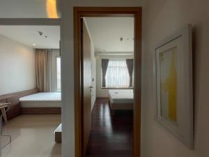 For RentCondoRama9, Petchburi, RCA : Special price 16,999 Circle Condominium 2 bedroom 1 bathroom