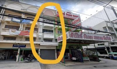 For SaleShophouseChiang Mai : UH_00173 Shophouse for sale, Mahidol Road, Nong Hoi, Commercial building Nong Hoi, commercial building on Mahidol Road.