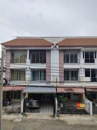 For RentTownhouseLadprao101, Happy Land, The Mall Bang Kapi : Townhouse Klang Muang Ladprao 101 Ref: 9202