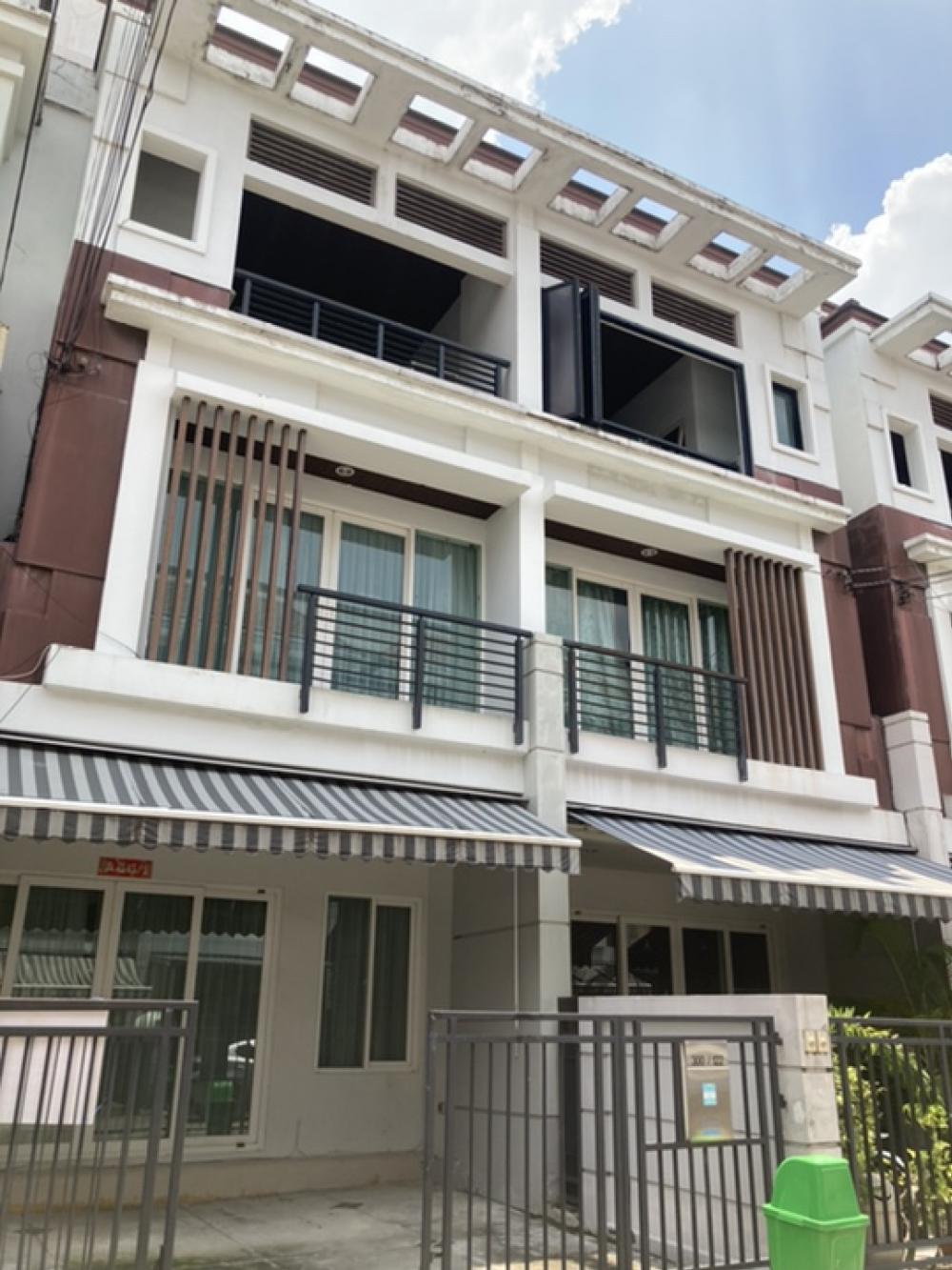 For RentTownhouseYothinpattana,CDC : 🏡LK193 3-storey townhome for rent, Baan Klang Muang project. Urbanion Rama 9-Ladprao, 3 bedrooms, 3 bathrooms, fully furnished, near Town in Town - only 30,000/month