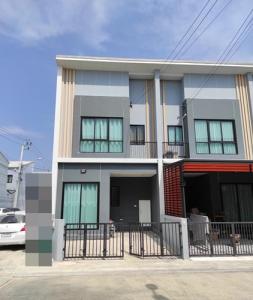 For SaleHouseLadkrabang, Suwannaphum Airport : Townhome for sale behind the edge of The Tham 1 On Nut-Motorway.
