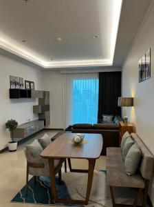 For RentCondoRatchathewi,Phayathai : 2 bedroom, a lot of space, fully furnished, ready to move in, very good price!! @Supalai Elite Phayathai [P-GUS]