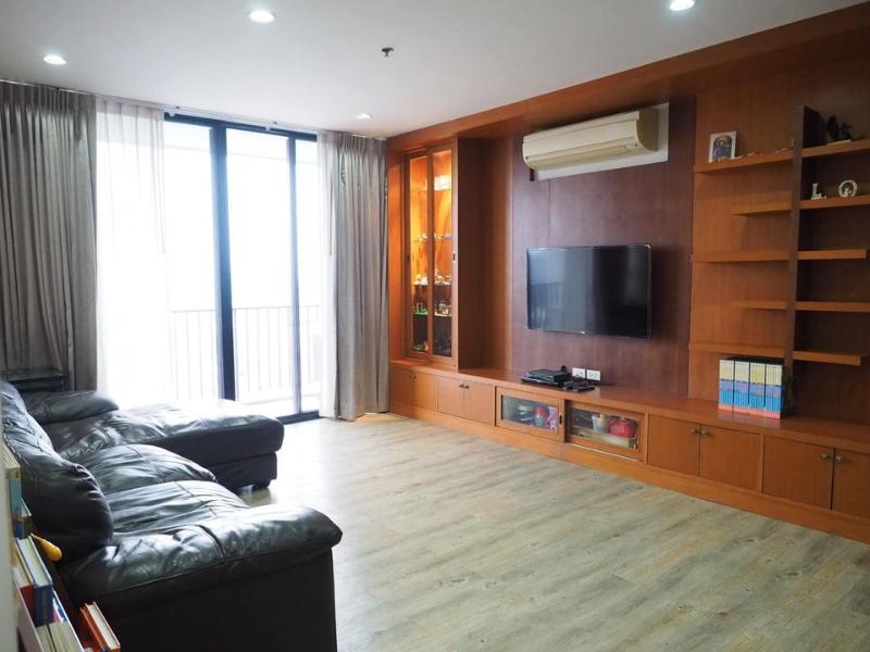 For SaleCondoLadprao, Central Ladprao : For Sale The Issara Ladprao 3 Bed 14.9 mb