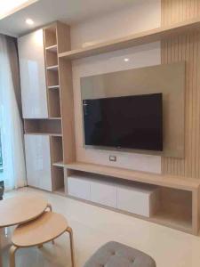 For RentCondoSukhumvit, Asoke, Thonglor : Special deal for rent Supalai Oriental Sukhumvit 39 family room 2 beds 2 baths rare unit