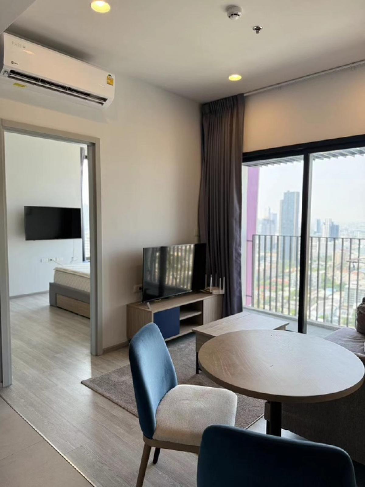 For RentCondoSukhumvit, Asoke, Thonglor : XT Ekkamai for rent 2 bedroom high floor good view
