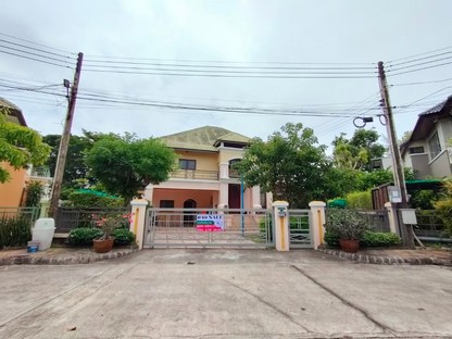 For SaleHouseSriracha Laem Chabang Ban Bueng : Big detached house for sale, 126 square wa, plus 30 square wa sprouted land, near Sukhumvit Road, Bang Phra, next to Panya Resort University