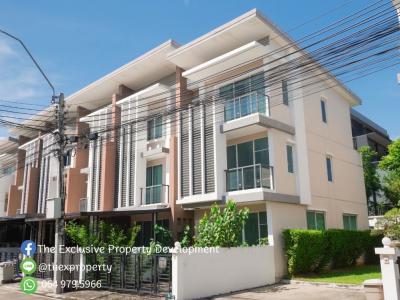 For SaleTownhouseVipawadee, Don Mueang, Lak Si : 3-storey townhome for sale, Town Avenue Sixty Village, Vibhavadi-Rangsit, 60 behind the rim, near BTS Senanikom