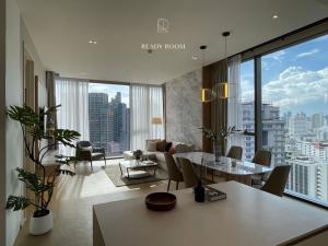 For RentCondoSukhumvit, Asoke, Thonglor : For rent, The Strand Thonglor, 2 bedrooms, 22nd floor, excellent furniture and electrical appliances. Nice view room in the heart of Thonglor
