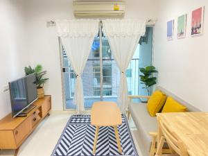For RentCondoRama9, Petchburi, RCA : A018_H A SPACE ASOKE RATCHADA Minimal style fall room, new room, beautiful, convenient to travel