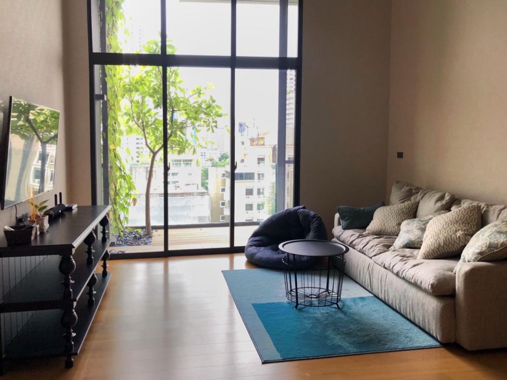 For RentCondoSukhumvit, Asoke, Thonglor : SI009_H SIAMESE SUKHUMVIT31 Condo in the heart of Asoke, ready to move in duplex, 2 floors, convenient to travel.