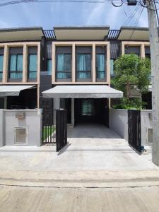 For RentTownhouseSamut Prakan,Samrong : 2-storey townhome for rent, PLENO project, Sukhumvit - Bangna: RENT 20,000 baht only