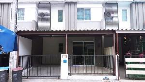 For RentTownhouseSamut Prakan,Samrong : Townhouse for rent ready to move in. Pruksa Village 86/1 Soi Lat Krabang 54, Wat Sri Waree Noi Road