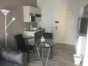 For RentCondoThaphra, Talat Phlu, Wutthakat : Rent with us and get 500 free! For rent, The Key BTS Wutthakat, ready to move in, beautiful room, good price, very nice, do not miss it!! MEBK03164