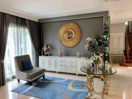 For RentHousePattanakan, Srinakarin : House for rent, Grand bangkok Bulervard, Rama 9-Srinakarin, next to Wellington Collage, fully furnished.