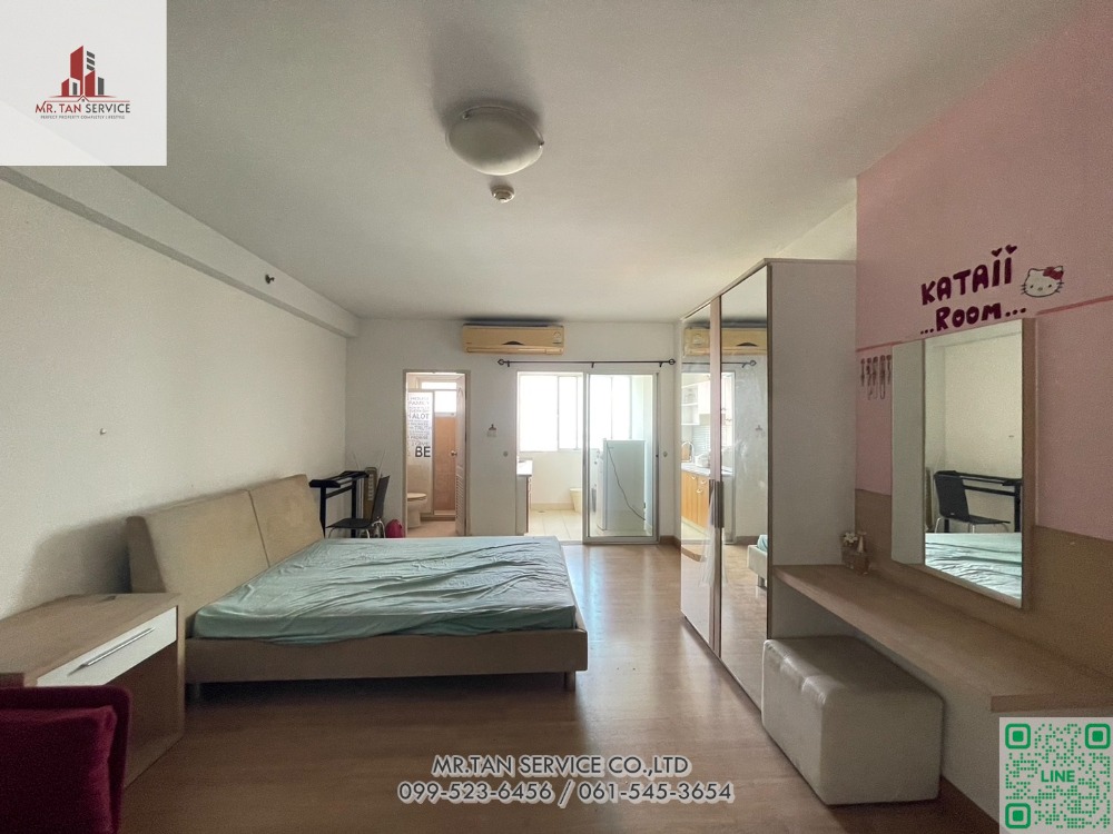 For SaleCondoPattanakan, Srinakarin : Condo for sale, Supalai Park Srinakarin, beautiful room, newly decorated, fully furnished, 2 bedrooms, next to BTS