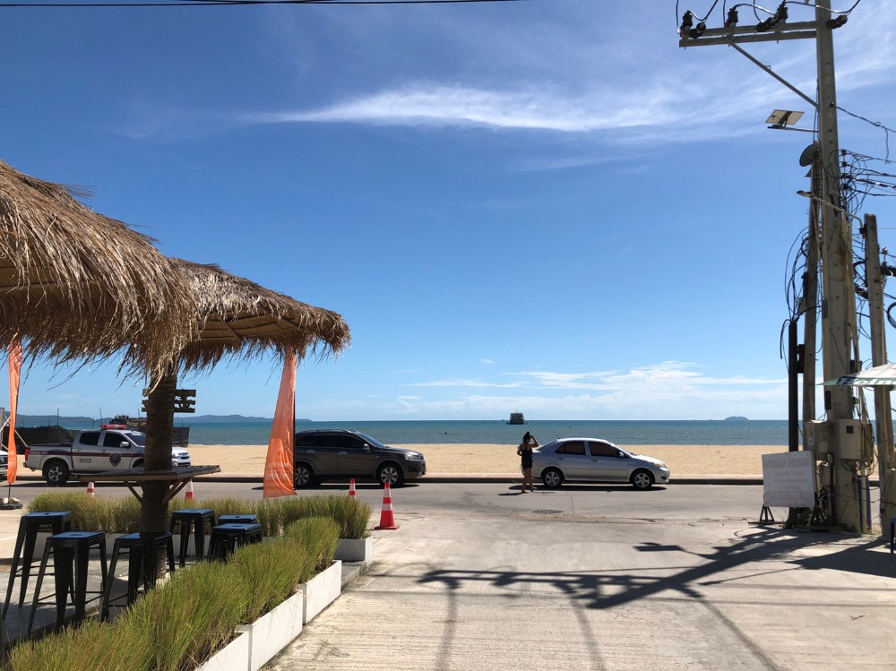 For RentLandPattaya, Bangsaen, Chonburi : Land next to Jomtien Beach Road, Sattahip District, Chonburi.