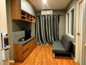 For RentCondoPattanakan, Srinakarin : For rent, Lumpini Ville Phatthanakan-Srinakarin, beautiful room, good price, very nice, ready to move in MEBK03299