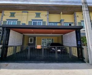 For RentTownhouseRathburana, Suksawat : For Rent Townhome for rent, 2 floors, Golden Town Village 3, Golden Town 3, Suksawat, Phutthabucha, Soi Phutthabucha 36, Rama 2, beautiful house, 3 air conditioners, fully furnished, housing, pets are not allowed.