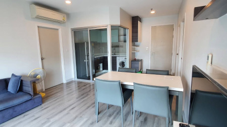 For RentCondoRattanathibet, Sanambinna : Code PS07091222....... Centric Sathorn - St. Louis to rent 2 bedrooms 2 bathrooms 84 Sq. M. East facing- ready to move in