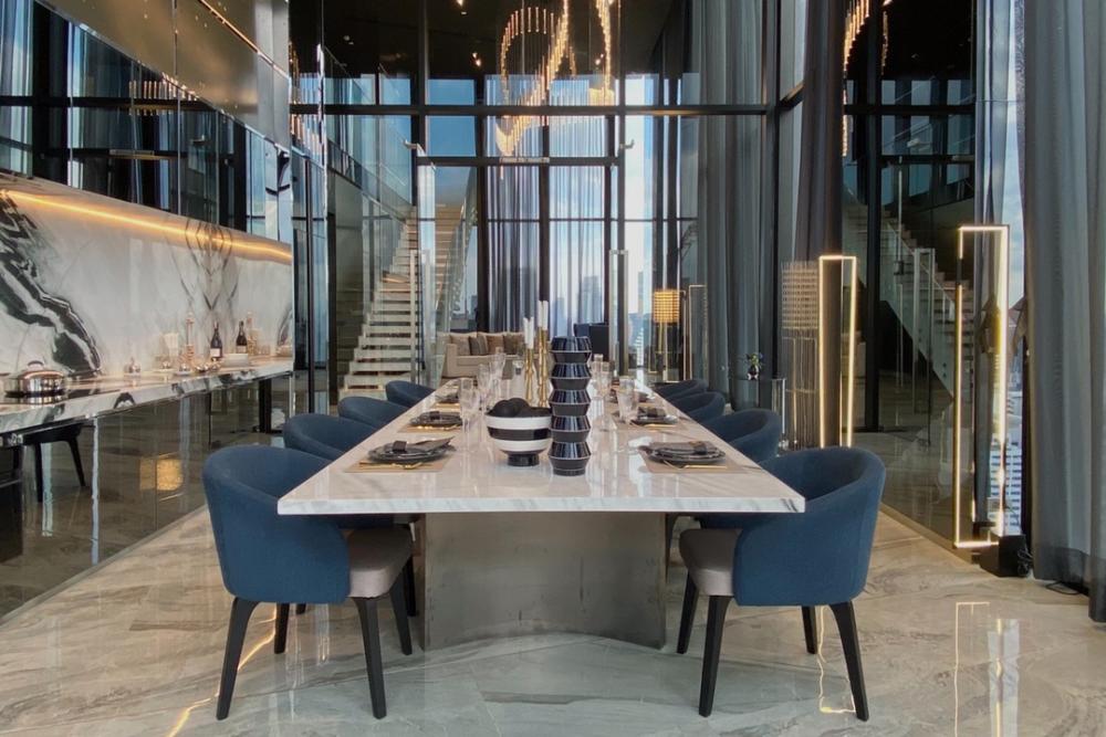 For SaleCondoRatchathewi,Phayathai : Get a taste of luxury life @ a less than luxury price.
