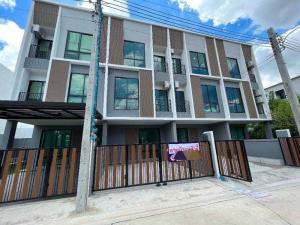 For RentTownhouseVipawadee, Don Mueang, Lak Si : ( RN08-H154 ) 3-storey townhome for rent, Nue Connex Don Mueang project. Contact for inquiries at ID Line: @468kfovm (with @ too). You can add me!
