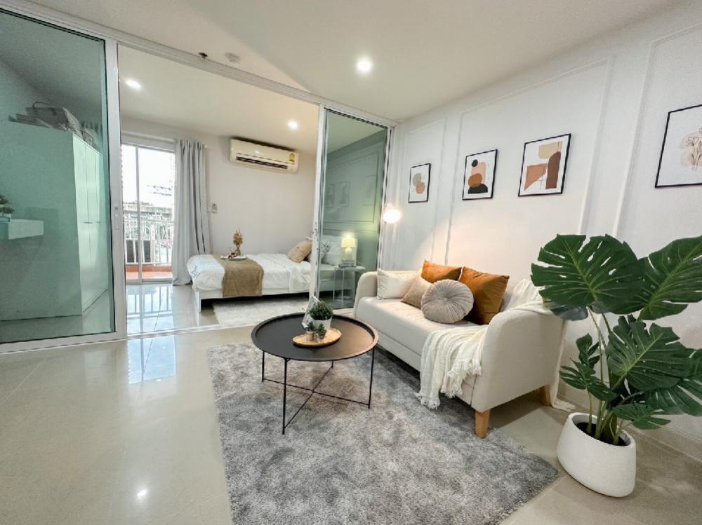 For SaleCondoBang Sue, Wong Sawang, Tao Pun : Condo for sale, Regent Home 6/2 Prachachuen, size 31 sqm., 4th floor, Building D, price 1.19 million, near Bang Son mrt, newly decorated room, beautiful, ready to move in 💯