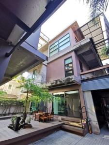 For SaleHouseChokchai 4, Ladprao 71, Ladprao 48, : 2 twin houses for sale, Soi Lat Phrao 64, Intersection 6.