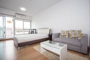 For RentCondoChiang Mai : Supalai Monte 1, beautiful room, 18th floor, cheap price