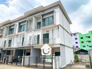 For SaleTownhouseNawamin, Ramindra : Townhome for sale at Nice Watcharaphon Soi 9, 3-storey townhome, behind the corner, 3 bedrooms, size 17.9 sq.wa.