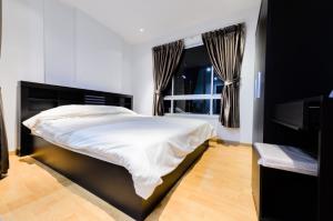 For RentCondoThaphra, Talat Phlu, Wutthakat : Reserve now, very beautiful room, good price, fully furnished, ready to move in. The President Sathorn-Ratchapruek 1 near BTS Bang Wa (only 7 minutes walk). Special price for ready to move in within this month, 7,500 baht / month.