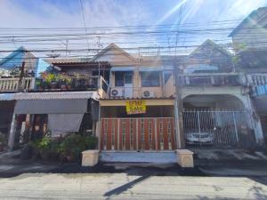For SaleTownhouseSeri Thai, Ramkhamhaeng Nida : Quick sale, 2-storey townhouse #free transfer fee Soi Serithai 39, only 30 meters