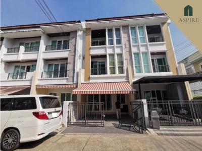 For SaleTownhouseYothinpattana,CDC : [For Sale] 3 Storeys Townhouse, Minimal Luxury Style. Baan Klang Muang S-Sense Rama 9-Ladprao with Good Quality Furniture's Ready to Move In
