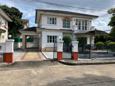For RentHousePathum Thani,Rangsit, Thammasat : 2 storey detached house for rent, Land&House project (new home improvement)