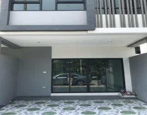 For RentTownhouseBang kae, Phetkasem : For Rent Townhome for rent, 2 floors, Rubik's Cube project, Rubik Cube, Petchkasem 81/6, beautiful house, new condition, fully furnished, 4 air conditioners, can accommodate small animals.