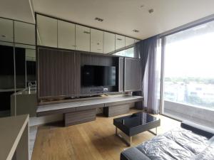 For RentCondoSilom, Saladaeng, Bangrak : Rent Saladaeng One 1 bedroom 1 bathroom ( 57 Sqm.) Beautiful room, fully furnished, ready to move in. With luxury facilities and Lumpini view