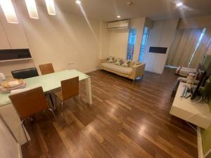 For RentCondoOnnut, Udomsuk : The Room 79 For Rent 2 bedrooms, corner room, fully furnished.