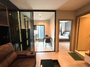 For RentCondoRama9, Petchburi, RCA : Condo for rent, Life Asoke - Rama 9, near MRT Rama 9, only 300 meters, fully furnished and electrical appliances. ready to move in