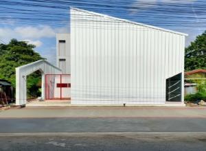 For RentWarehouseKaset Nawamin,Ladplakao : For Rent Rent a warehouse, Studio, Office, newly built, usable area 125 square meters, glass-blocked ground floor, can park 4 cars, suitable as an office, studio that needs to have storage space.